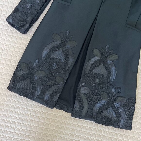 $759 NWOT Alexis Embroidered Women's Black Coat Size M - Picture 10 of 11